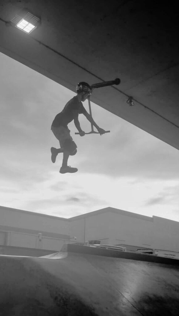 Xavier Esquibel, Team Rider